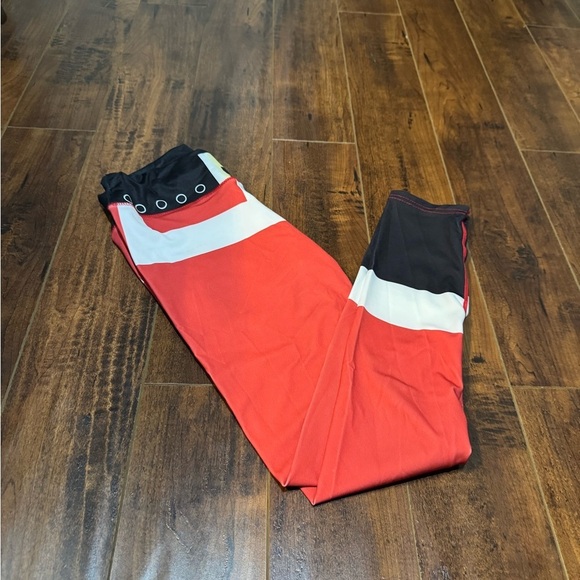 Santa pant leggings, size small - Picture 2 of 6